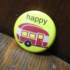 🚙 Happy Camper Retro Button Lapel Pin